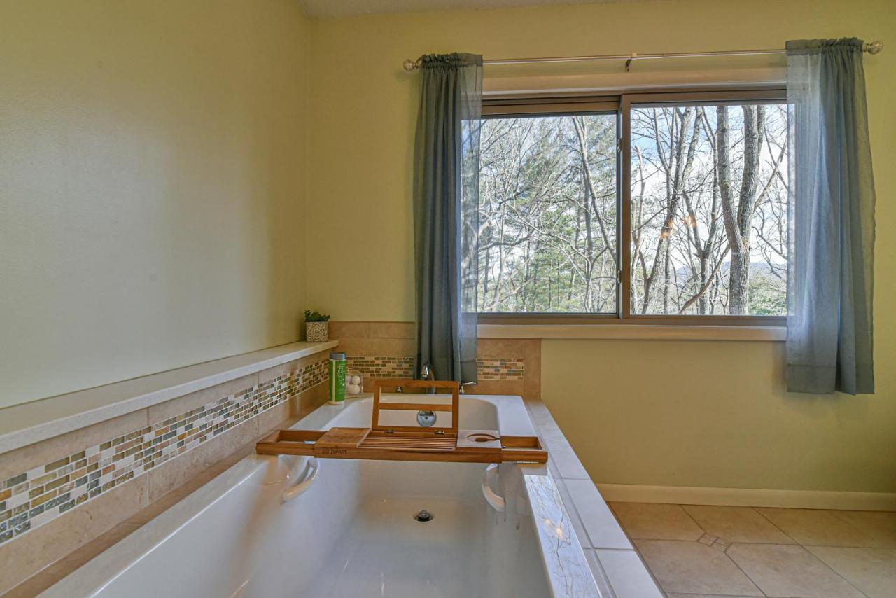 The Camby Cabin Just 12 Miles To Downtown アシュビル エクステリア 写真